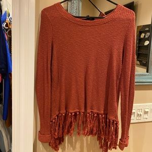 Shyanne long sleeve sweater/shirt